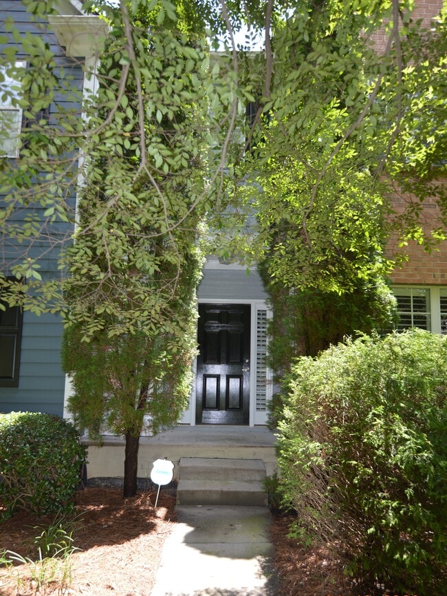 Primary Photo - 514 Blossom Way
