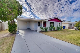 Building Photo - Charming 3 bedroom home in  prime Mesa loc...