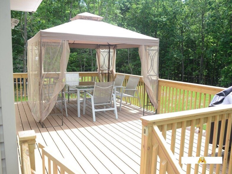 Building Photo - 51 Mohawk Trl