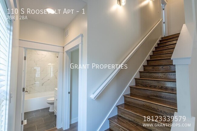Building Photo - 110 S Roosevelt St