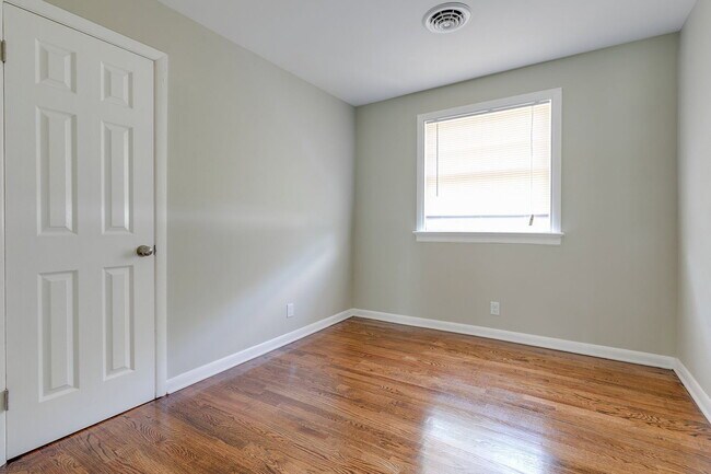 Building Photo - 3612 Griffin Ave