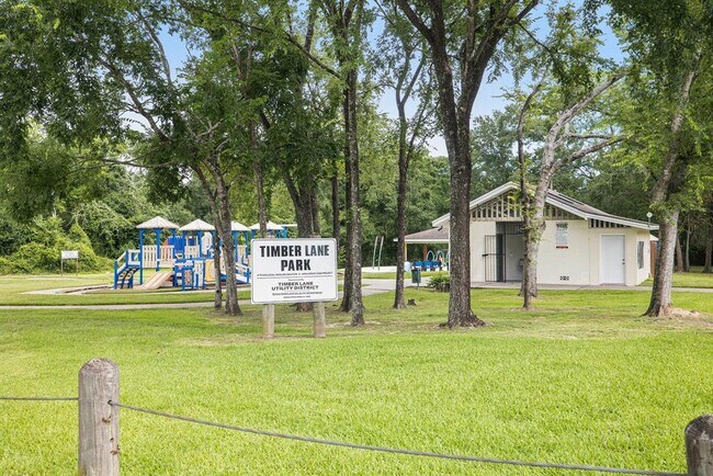 Building Photo - 22914 Grand Rapids Ln