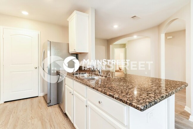 Building Photo - 23014 Bellini Dr