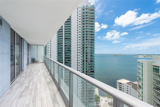 Primary Photo - 1300 Brickell Bay Dr