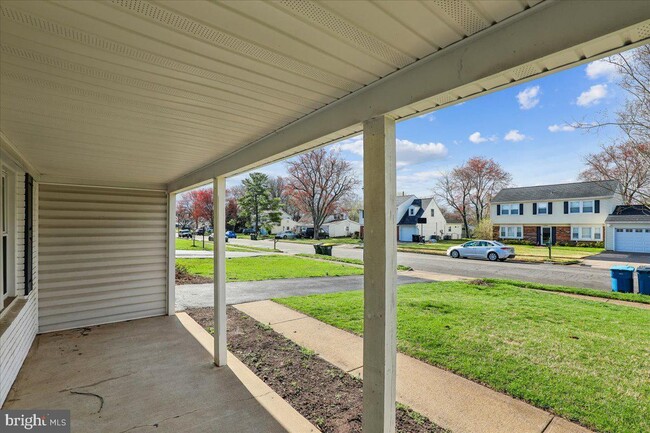 Building Photo - 13228 Pleasantview Ln