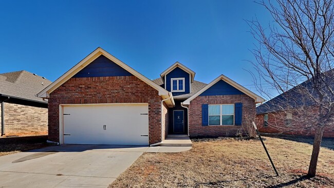 Building Photo - 4 Bedroom Home in Edmond