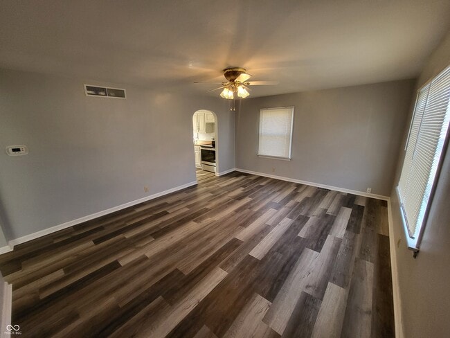 Building Photo - 3151 W 18th St