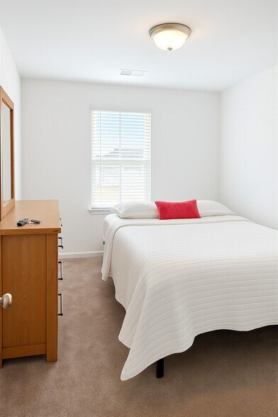 Building Photo - 11028 Wickenden Way