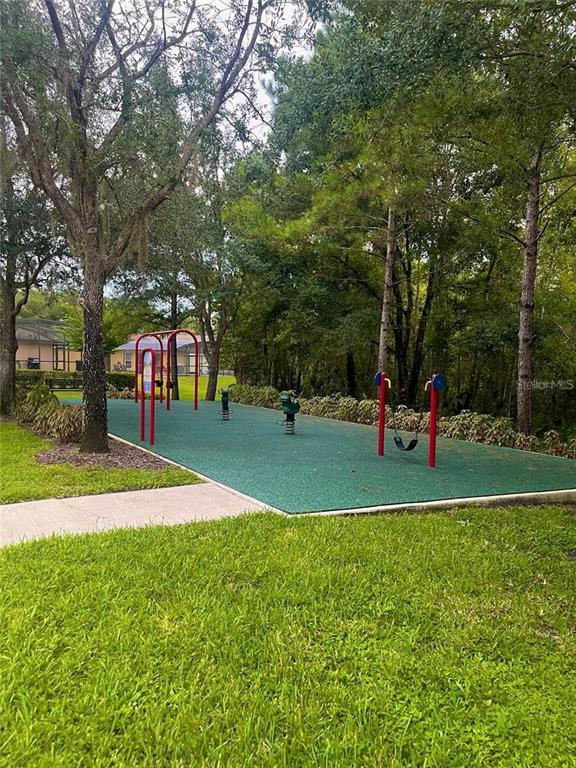 Building Photo - 701 Sandy Ridge Dr