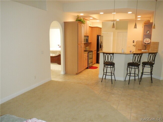 Building Photo - 315 E Dusty Ct