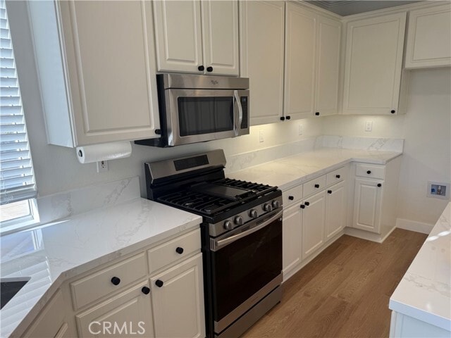 Building Photo - 1278 Las Lunitas Ave