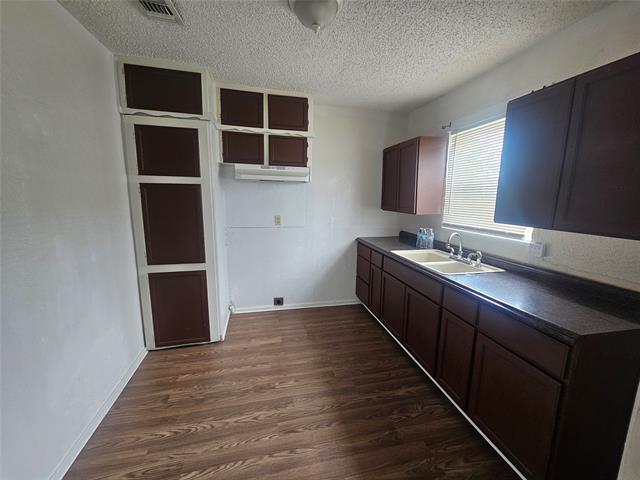Building Photo - 106 Tumbleweed Dr