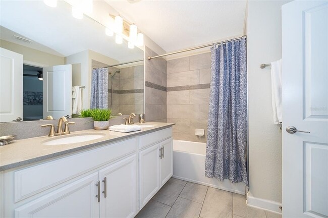 Building Photo - 4833 Lullaby Ln