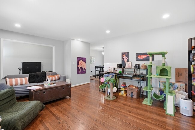 Building Photo - 9244 Limestone Pl