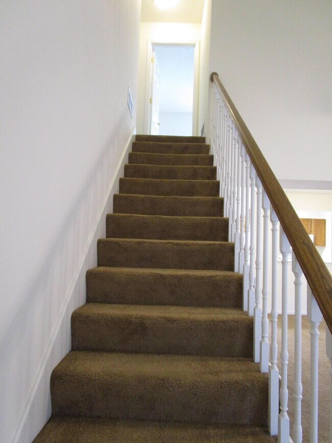 Building Photo - 3540 Prescott Dr