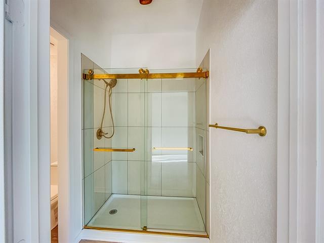 Building Photo - 3309 S Country Club Rd