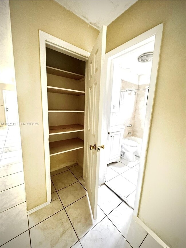 Building Photo - 1232 NE 136th Terrace