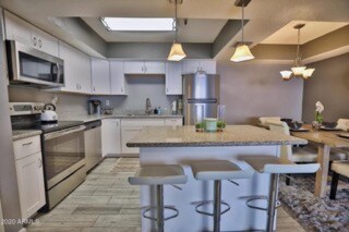 Building Photo - 4444 E Paradise Village Pkwy N