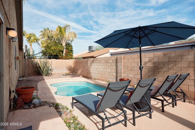 Building Photo - 2013 N 87th Way