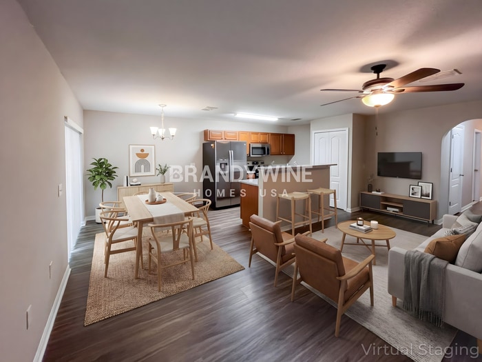 Building Photo - 8269 Halls Hammock Ct