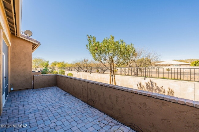 Building Photo - 39548 S Summerwood Dr
