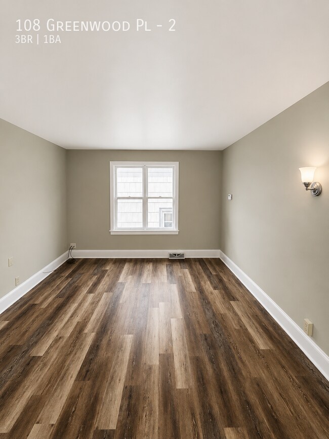 Building Photo - 108 Greenwood Pl