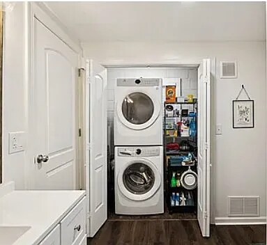 W/D Included - 816 Woodside St