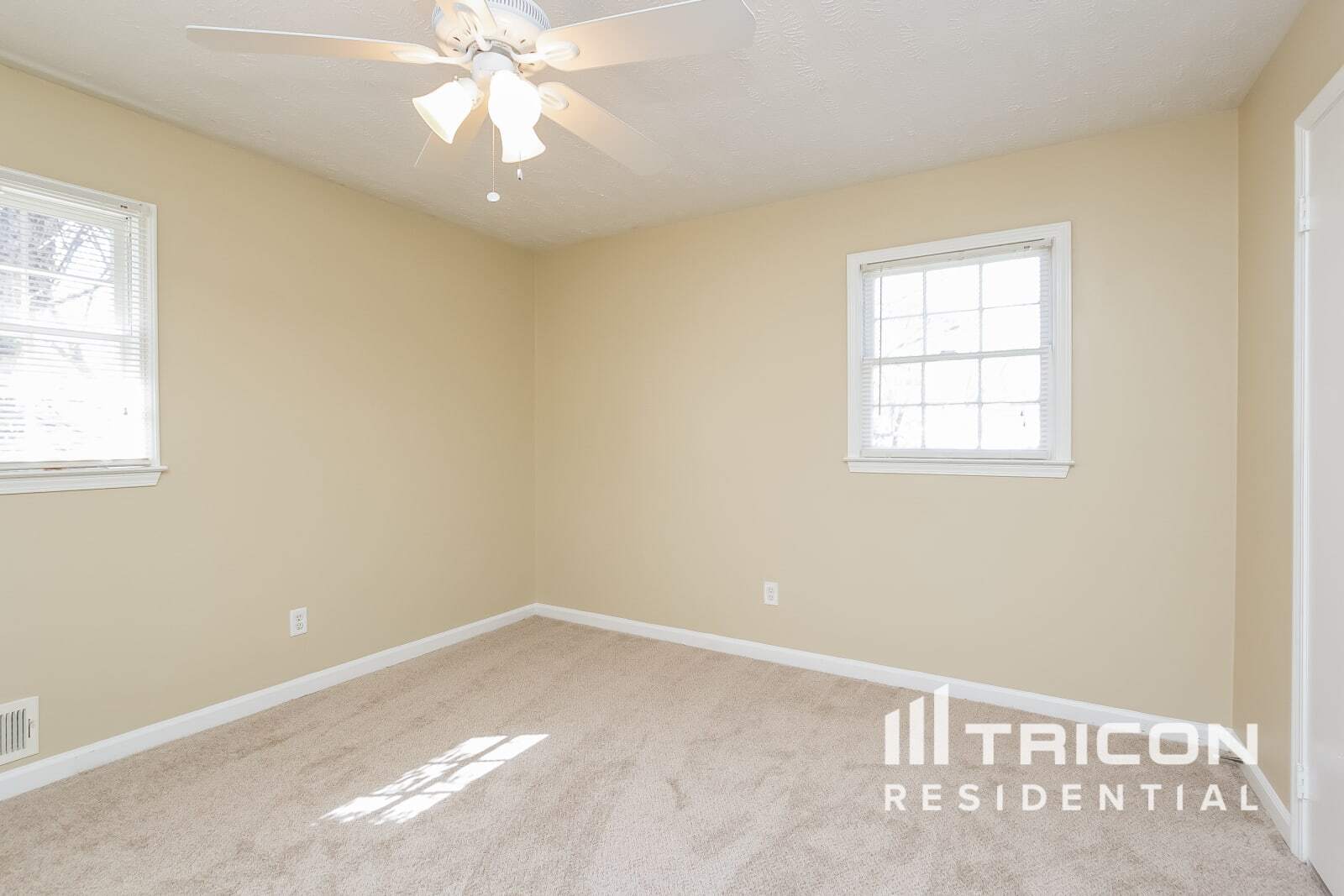 Building Photo - 6471 Chickasaw Dr