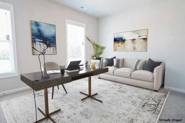 Building Photo - 2 bed/2 bath Townhome- Close to Downtown C...