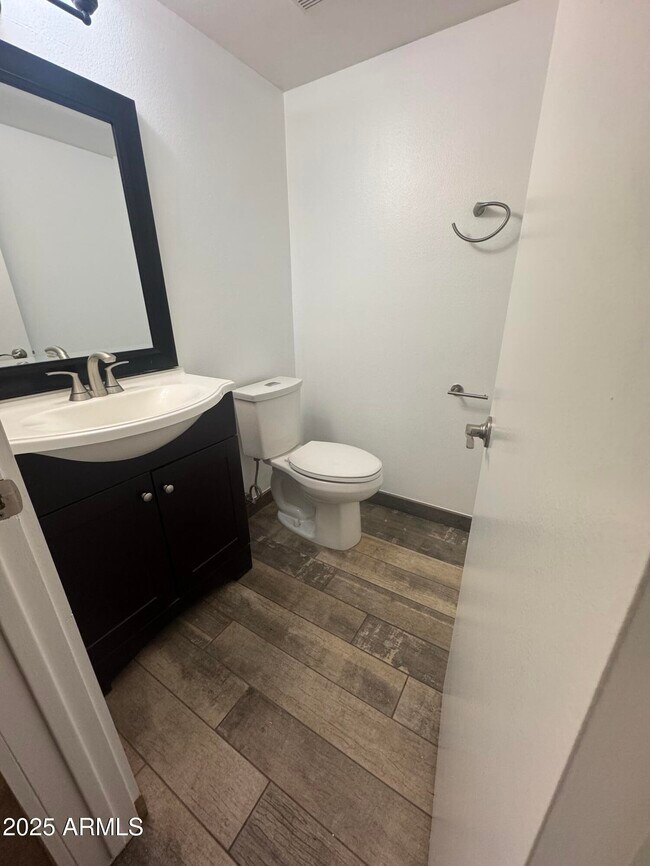 Building Photo - 4170 E Spring Meadows Cir
