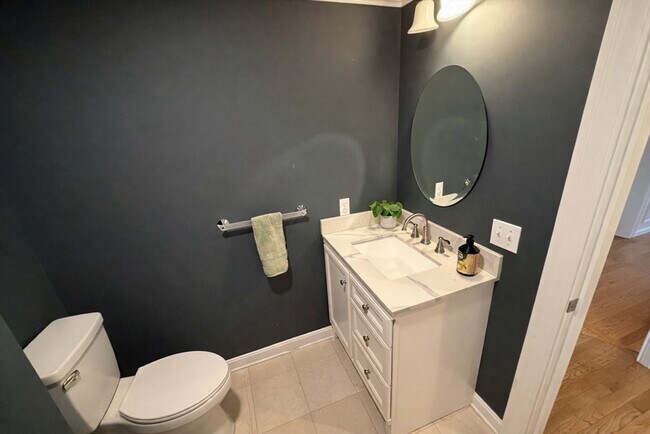 Building Photo - 78 Highland Ave