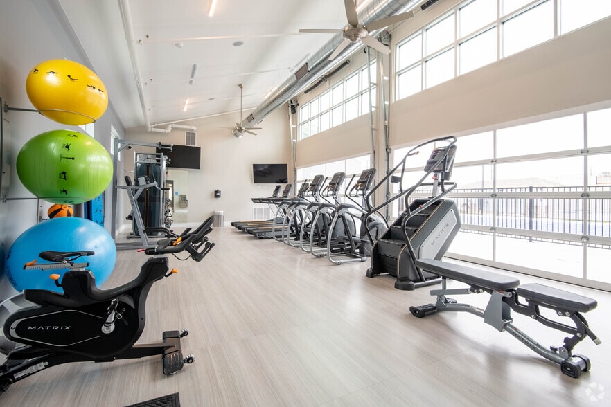 Primary Photo - Wrenfield at Pleasant View