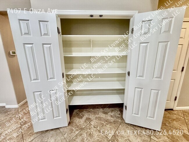 Building Photo - 7407 E Onza Ave