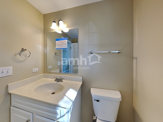Building Photo - 161 Brookwood Ln W
