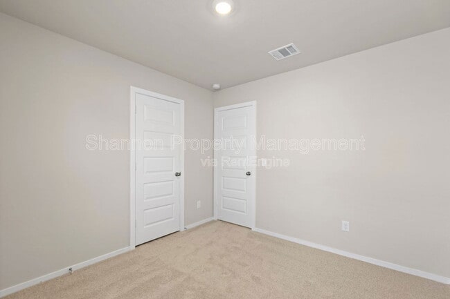 Building Photo - 166 Sterling River Ln