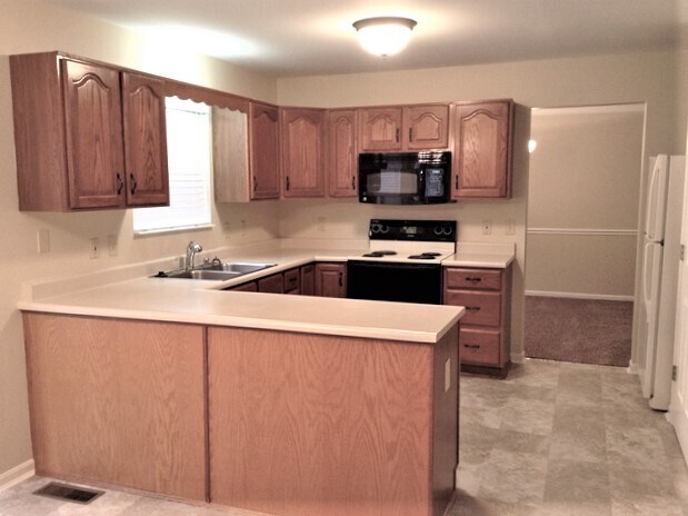 Building Photo - 2626 Sterling Ter