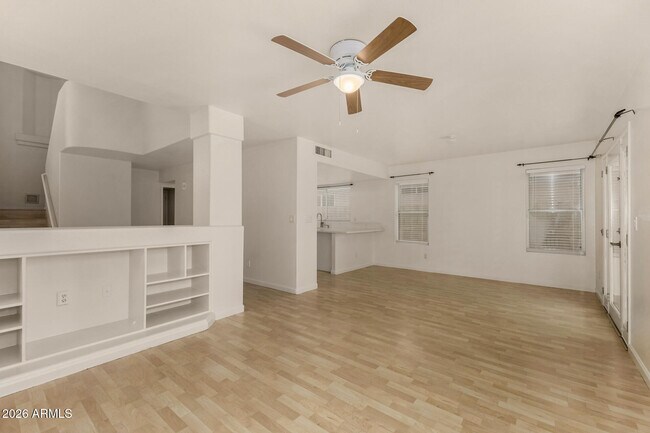 Building Photo - 1343 E Angela Dr