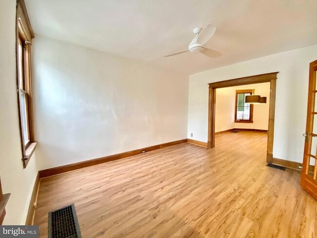 Building Photo - 140 Bryant St NW