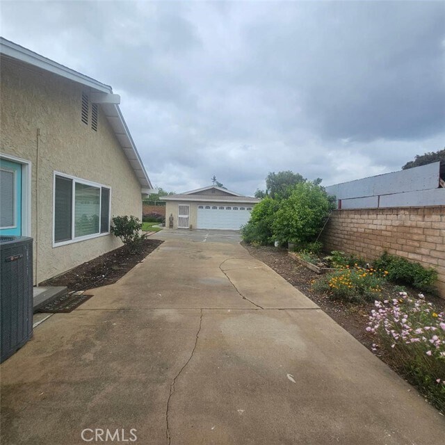 Building Photo - 4812 Harwood Ct