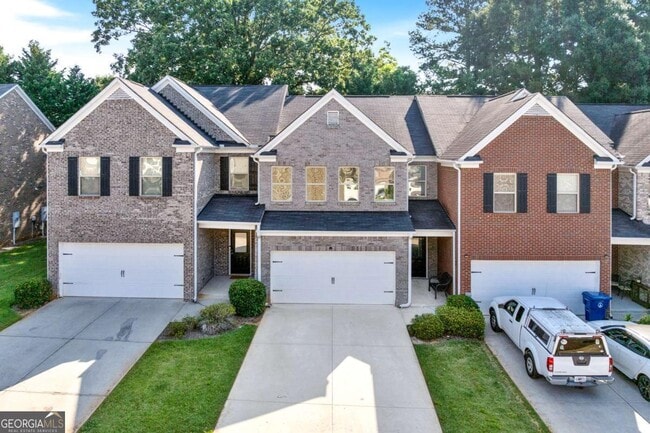 Building Photo - 204 Britt Dr