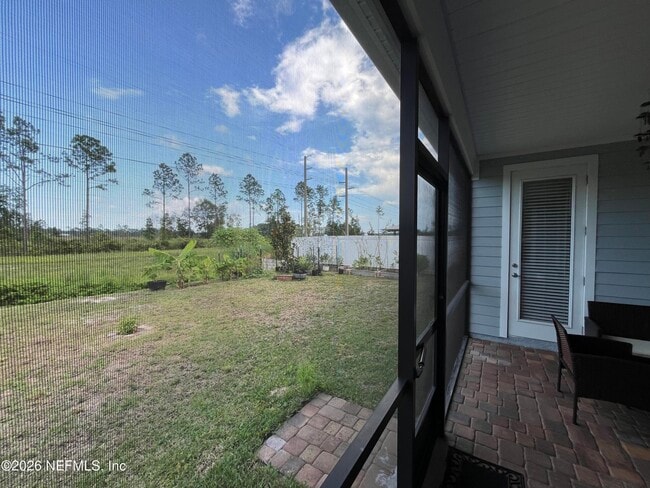 Building Photo - 211 Diamondback Ave