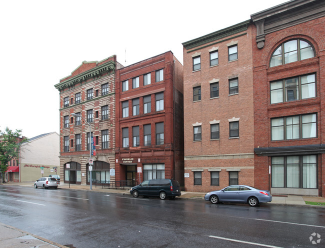 Building Photo - Franklin Center Apartments