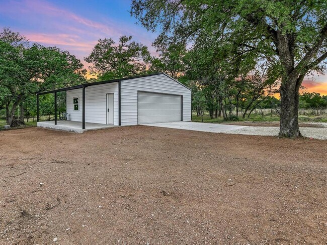 Building Photo - 353 San Gabriel Oaks Dr