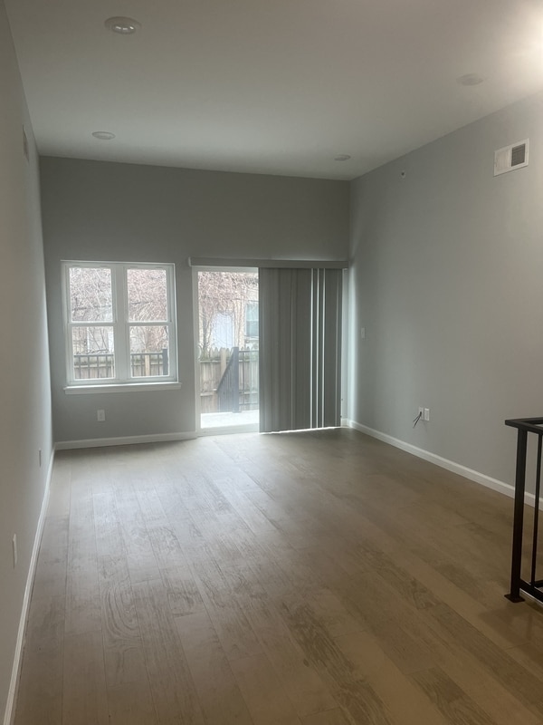 Building Photo - 2634 Manton St