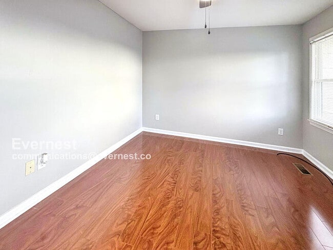 Building Photo - 4753 Cheshire Cir