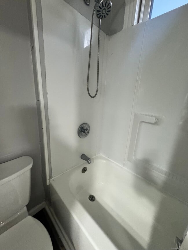 Building Photo - 214 Park Terrace