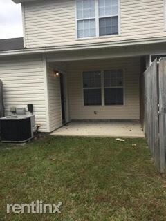 Building Photo - 4040 Cedars Pkwy