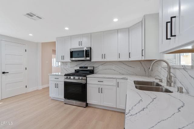 Building Photo - 1206 Tamarind Ave
