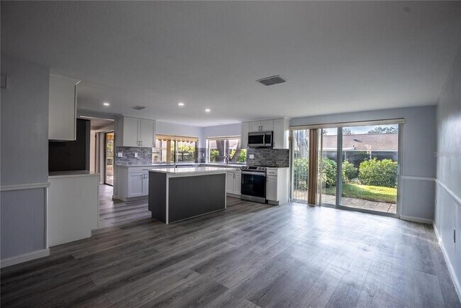 Building Photo - 12207 Pepper Mill Dr