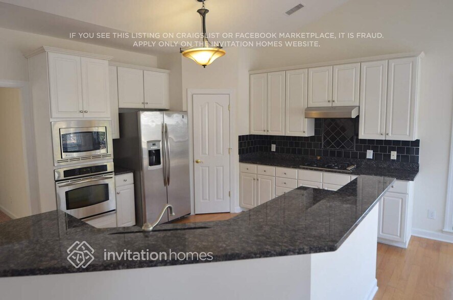 Building Photo - 8030 Fairmeadows Dr